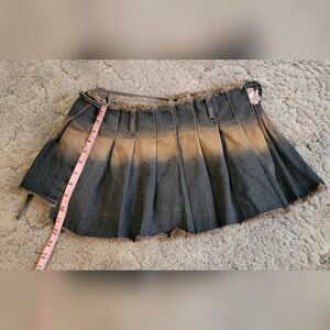 Chic Ombre Pleated Mini Wrap Around Skirt